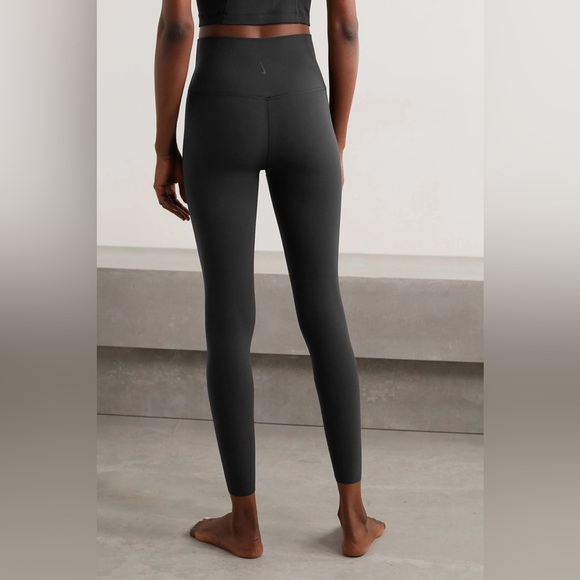 NIKE Yoga DRI-FIT Luxe High-waisted 7/8 Infinalon Black Legging - Picture 5 of 5